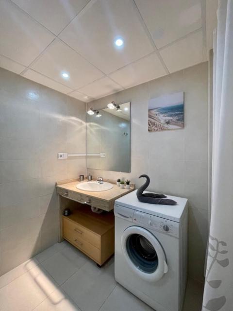 Atico Del Sol Laguna Beach Vera Playa Екстериор снимка