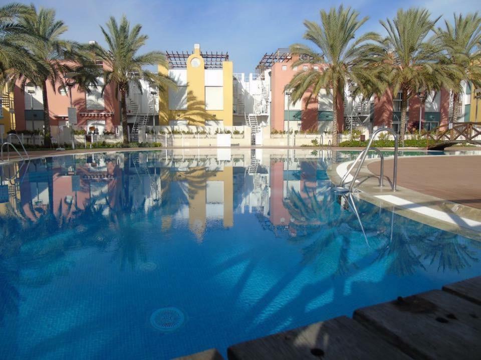 Atico Del Sol Laguna Beach Vera Playa Екстериор снимка